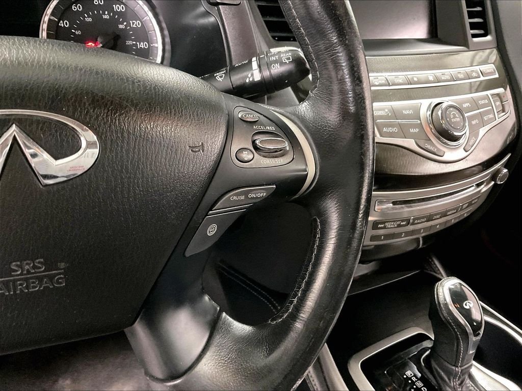 Used 2019 Black INFINITI LUXE image 25