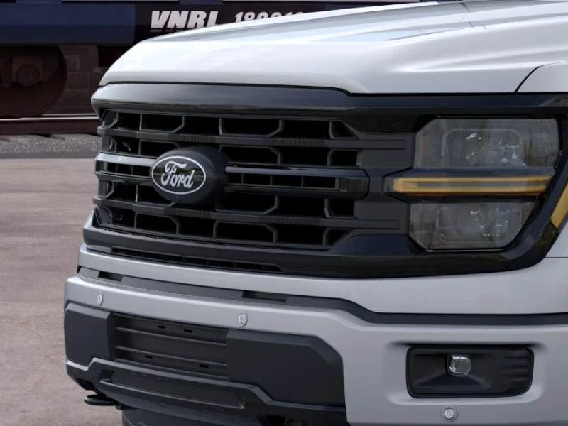 New 2026 Iconic Silver Metallic Ford XLT image 17