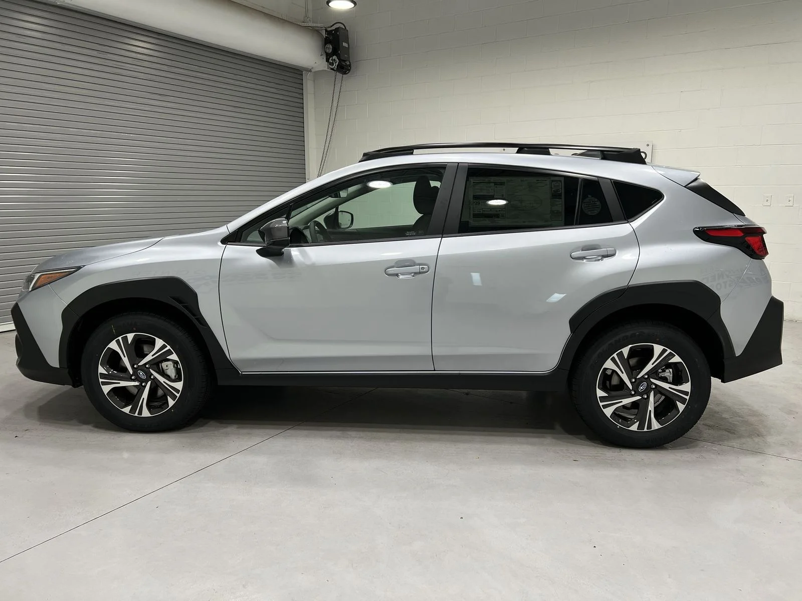 New 2026 ICE SILVER METALLIC Subaru Premium image 5