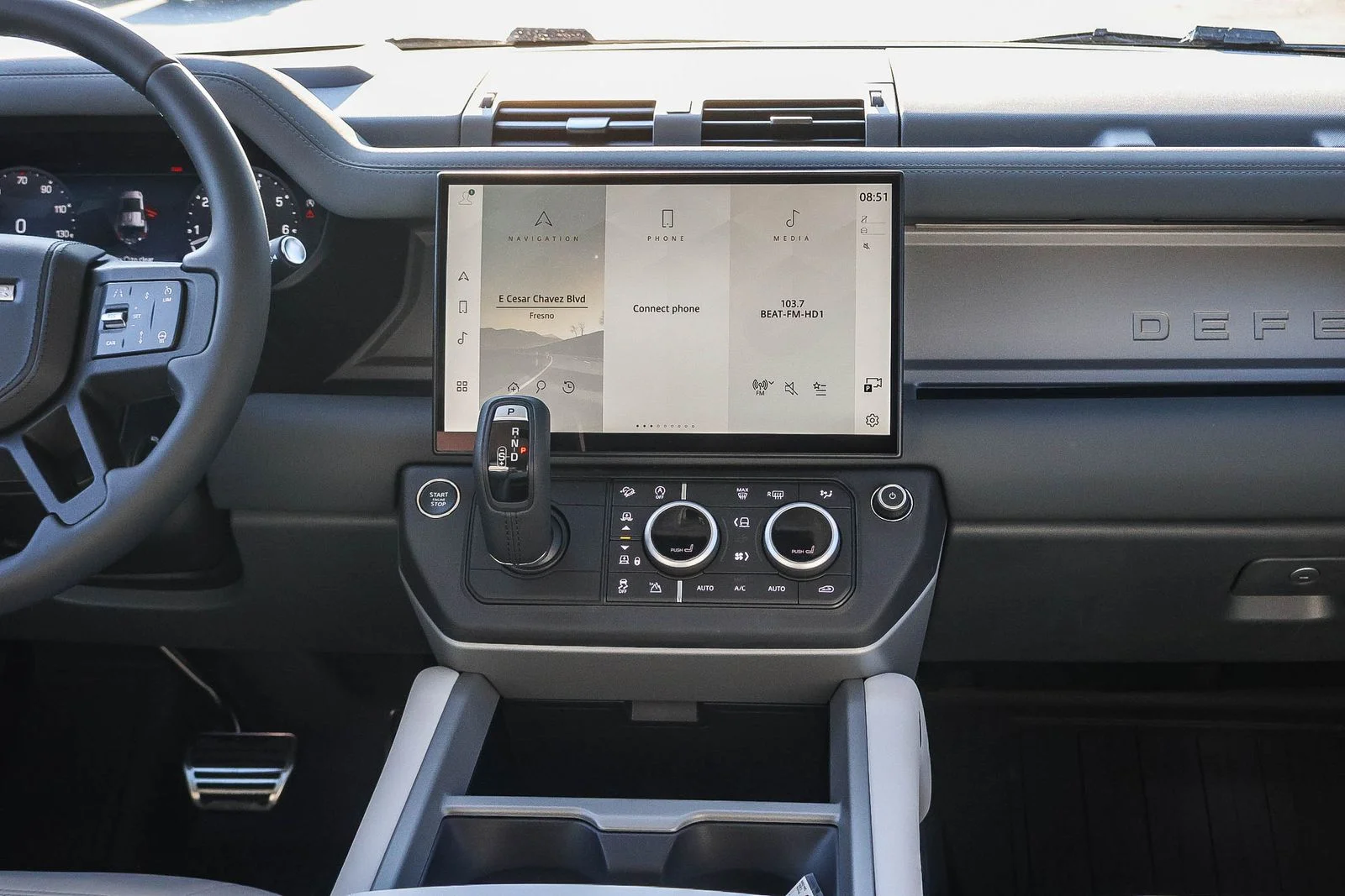 New 2026 Santorini Black Land Rover X image 21