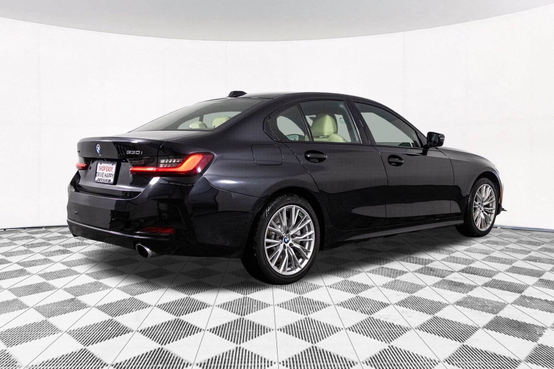 2023 BMW 330I - Image 15