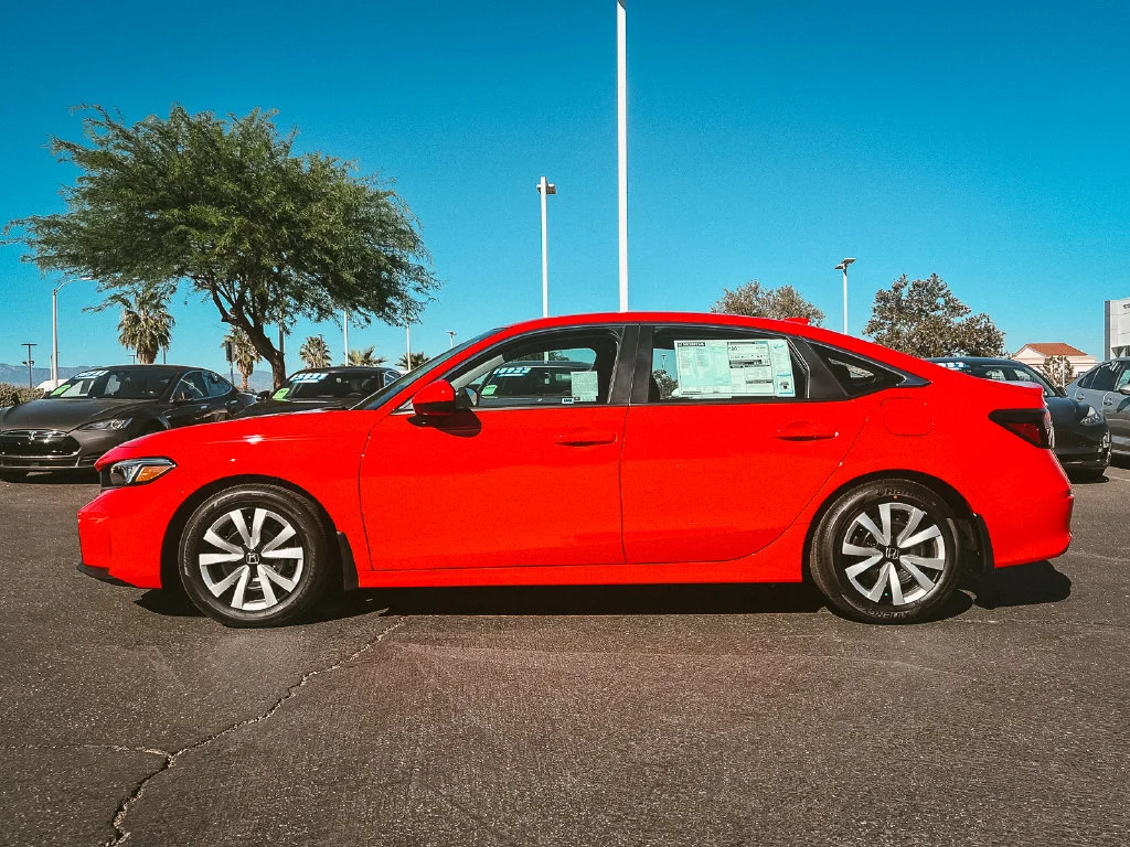 New 2026 Rallye Red Honda LX image 3