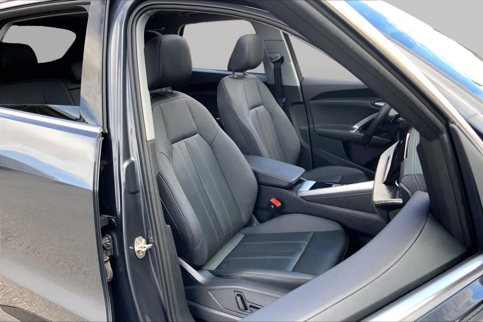 Used 2025 Tambora Gray Metallic Audi Premium Plus image 9