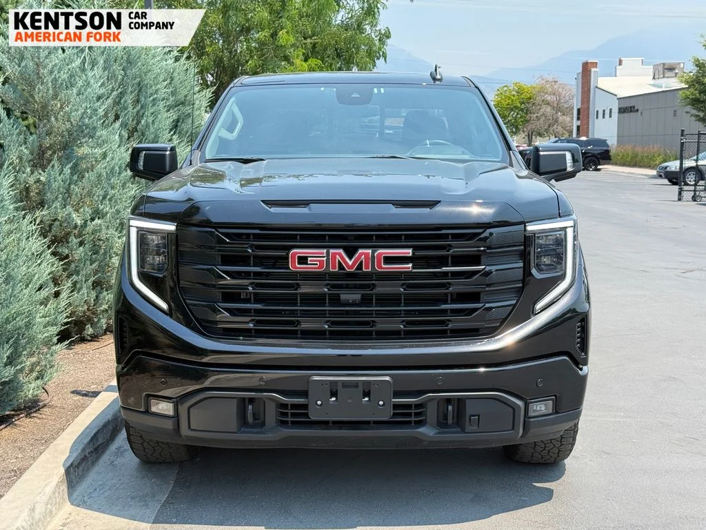 Used 2025 Black GMC Elevation image 2