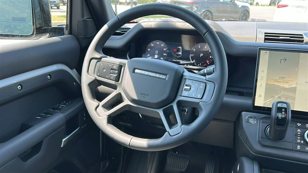 New 2026 Borasco Grey LAND ROVER X-Dynamic SE image 24