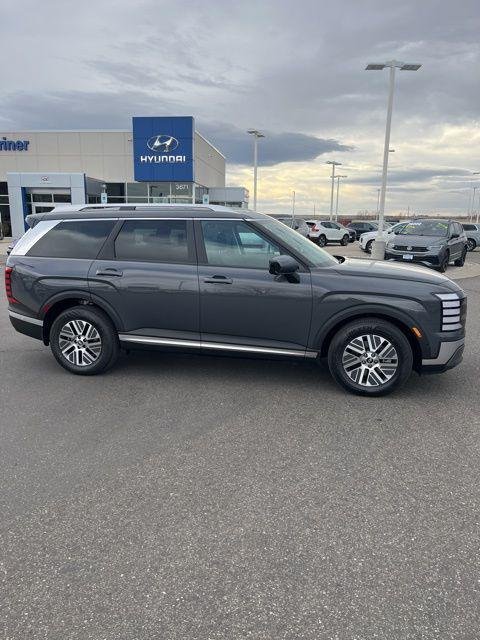 New 2026 Gray Hyundai SEL Premium 7P image 2