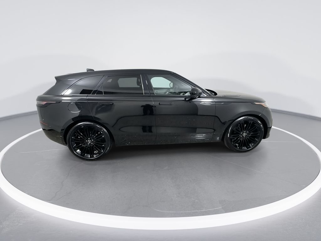 New 2026 SANTORN BLK MET Land Rover P250 Base image 9