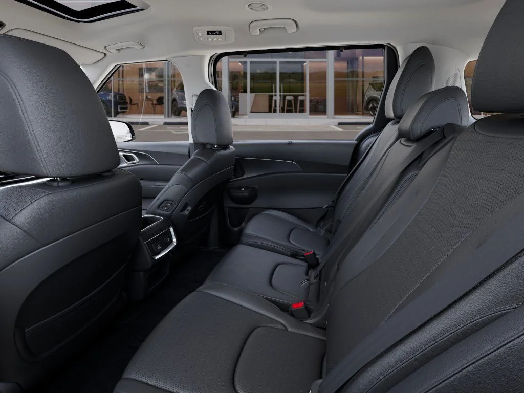 2025 Kia Carnival SX Prestige - Photo 18