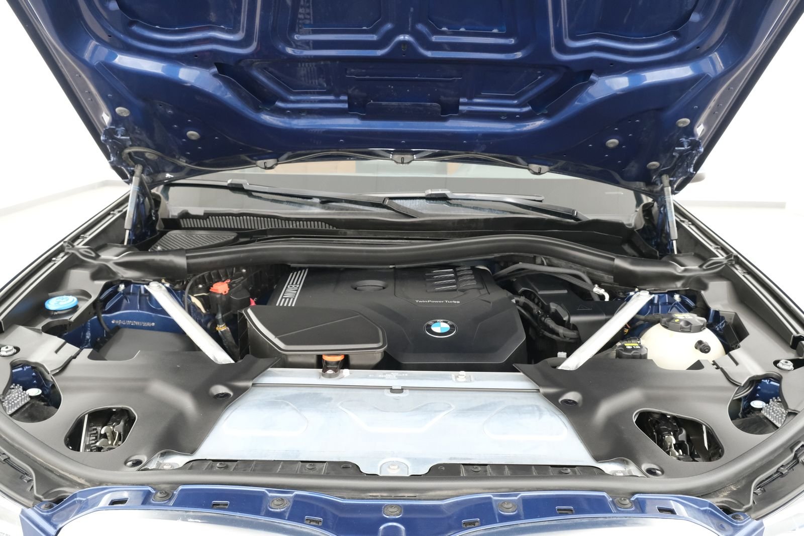 Used 2022 Phytonic Blue Metallic BMW xDrive30i image 42