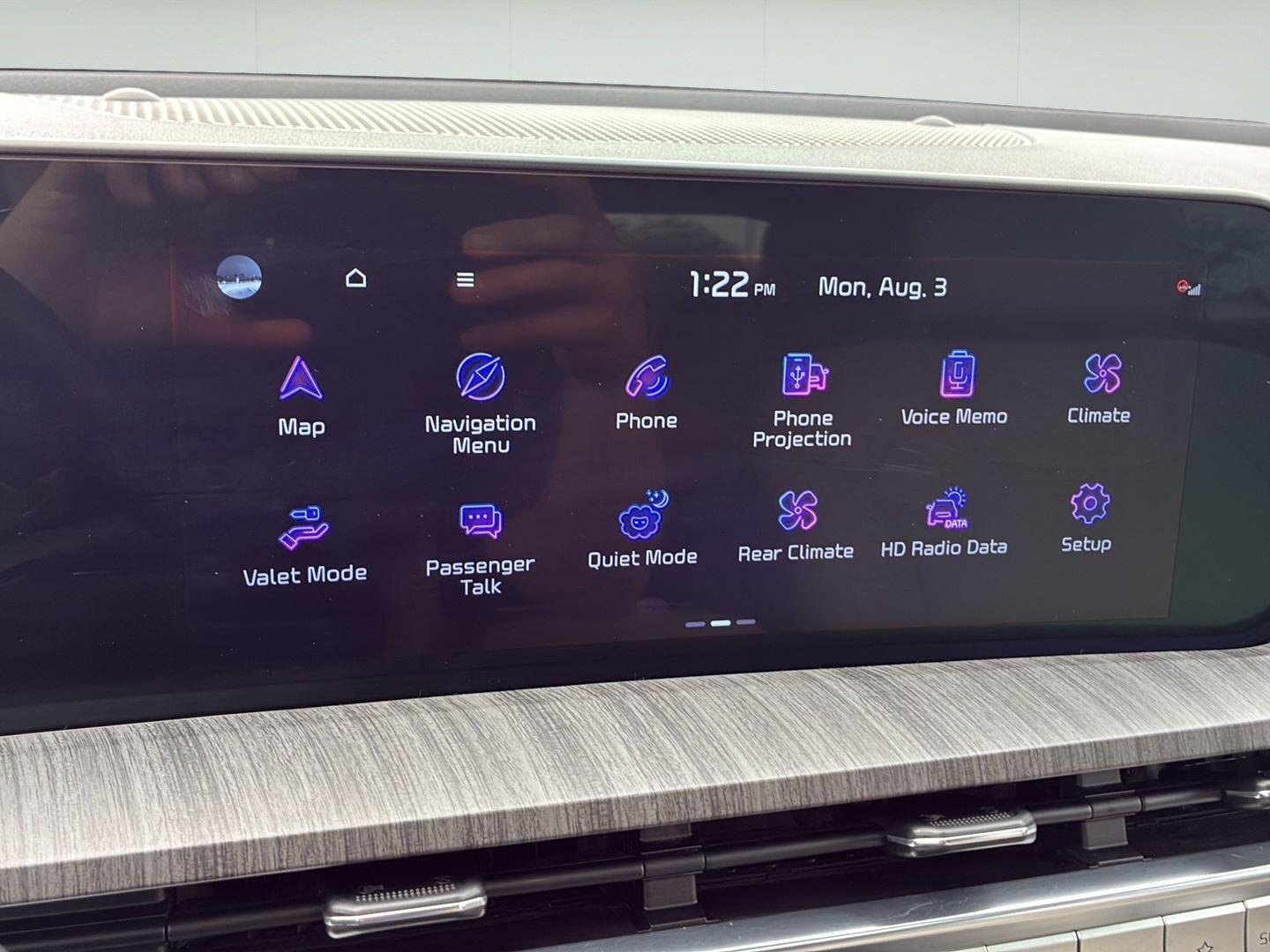 Certified Used 2024 Dark Moss Kia SX image 30