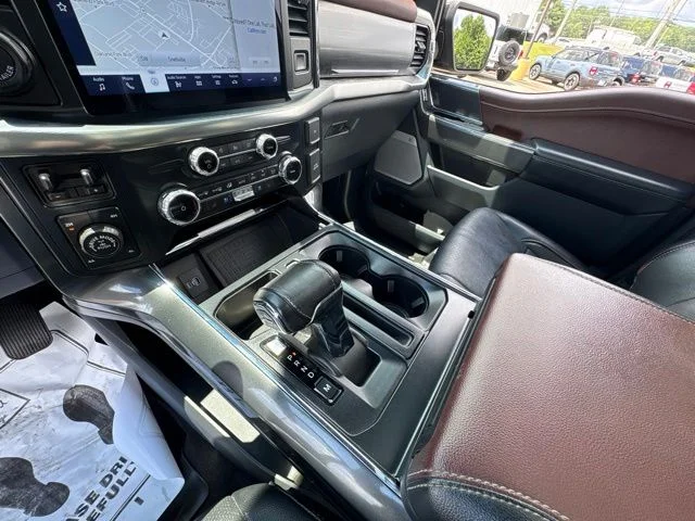 Used 2022 Agate Black Metallic Ford Lariat image 18