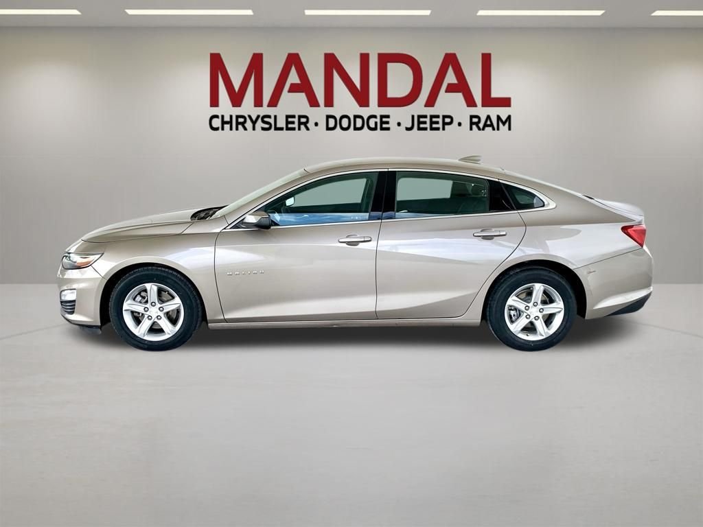 Used 2023 Gray Chevrolet LT image 9