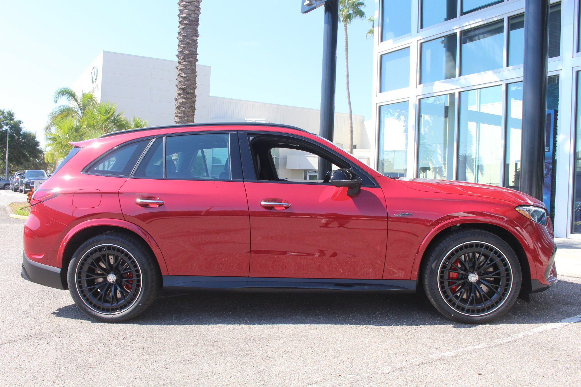 New 2026 MANUFAKTUR Patagonia Red Metallic Mercedes-Benz AMG® GLC 43 image 8