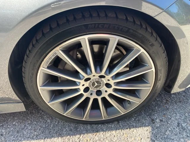Used 2017 Gray Metallic Mercedes-Benz C 300 image 7