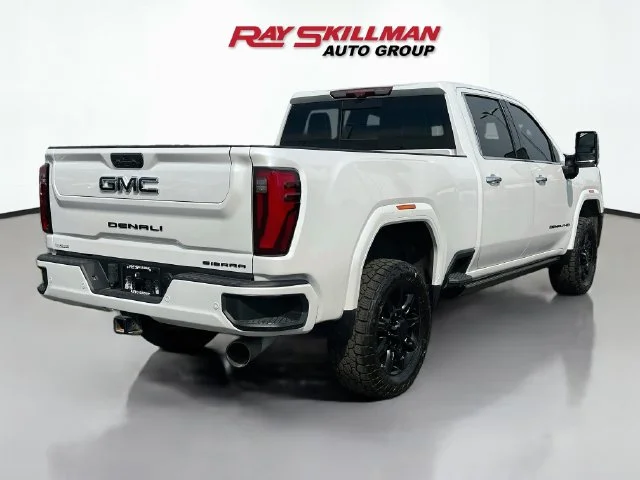 Used 2024 White GMC Denali Ultimate image 7