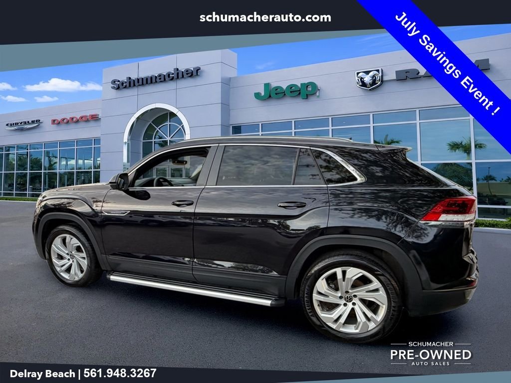 Used 2021 Black Volkswagen 2.0T SEL image 5