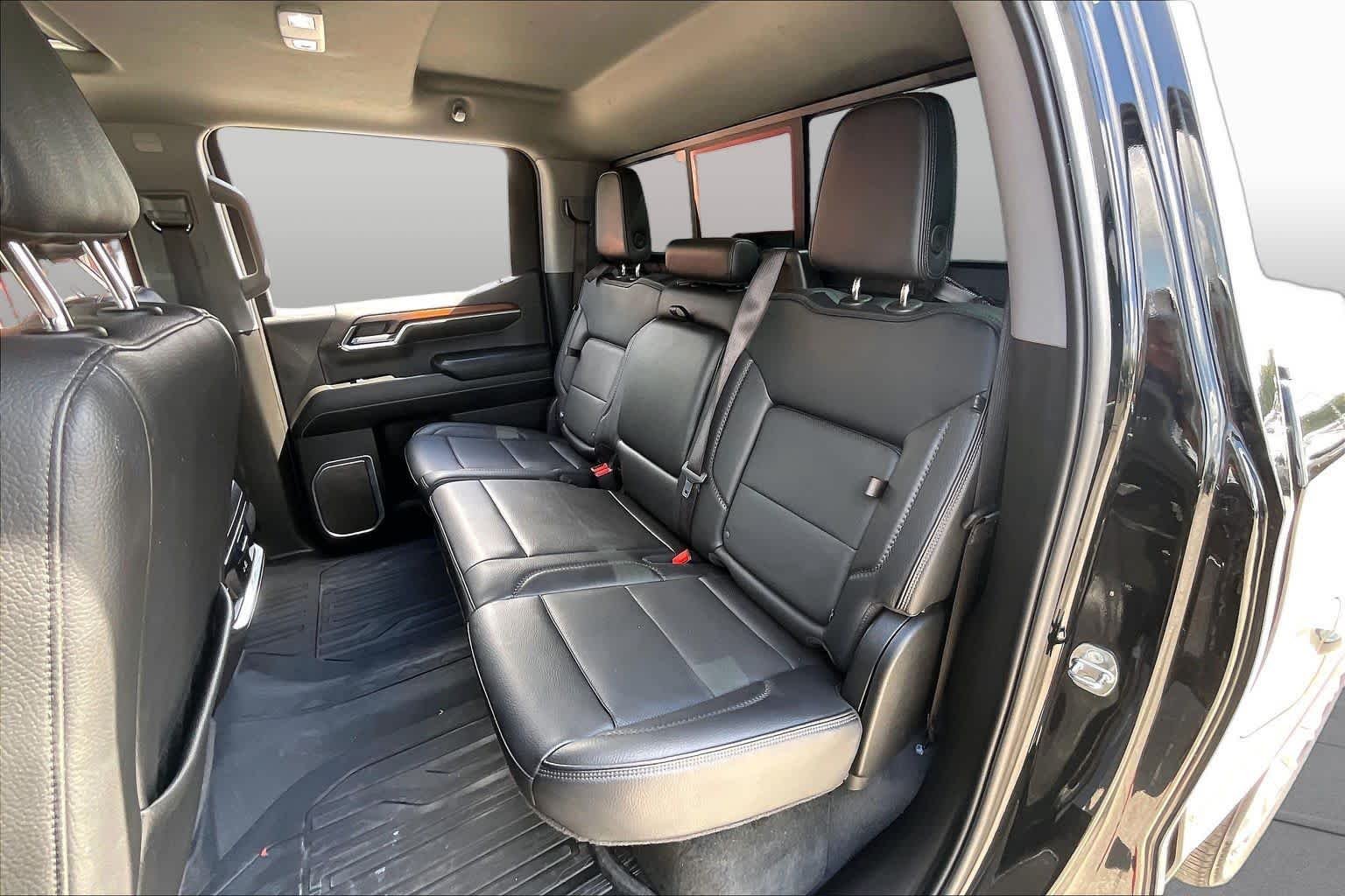 Used 2024 Onyx Black GMC Denali image 20