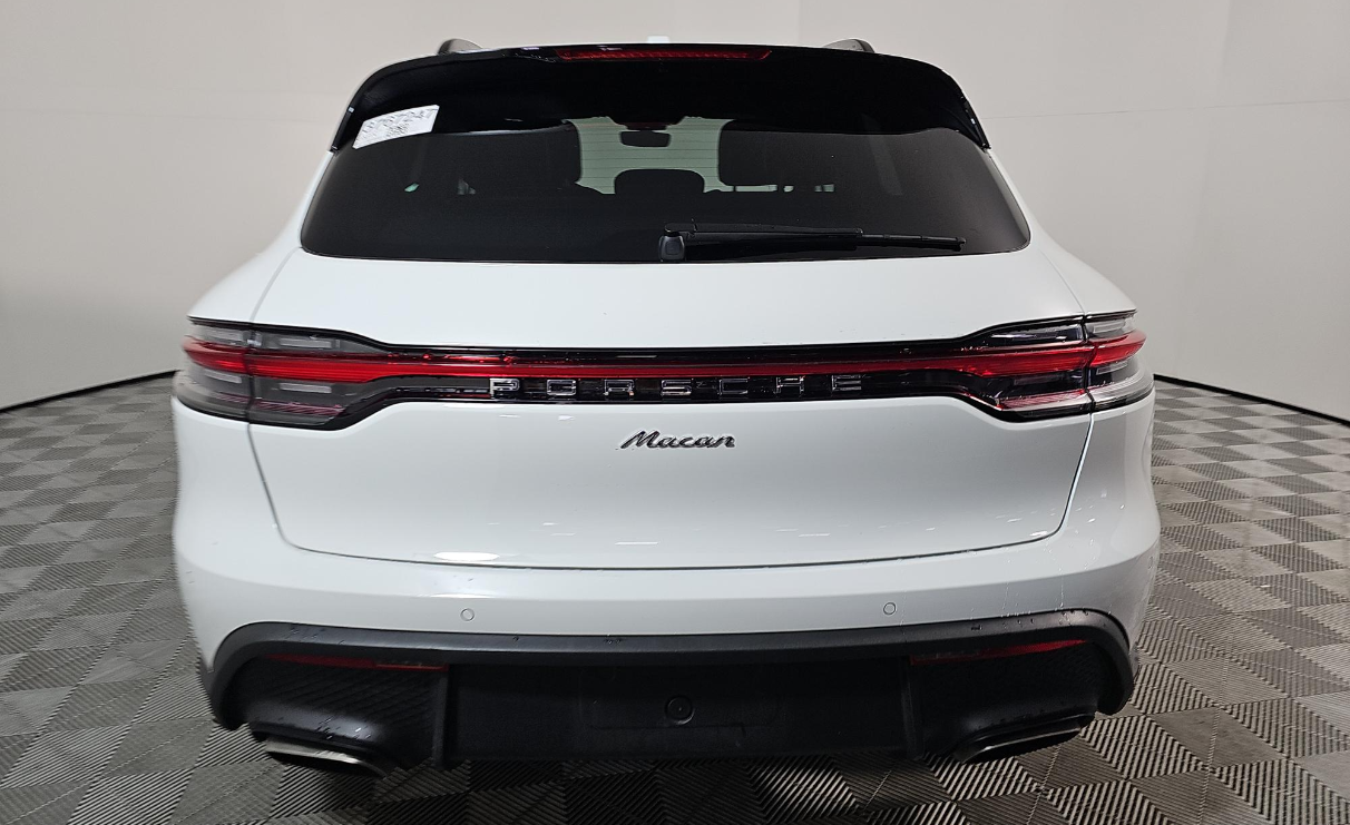 Used 2023 White Porsche Base image 6