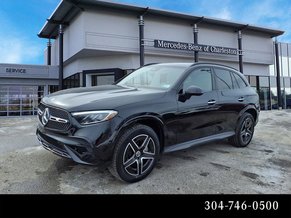 Certified Used 2025 Black Mercedes-Benz GLC 300 image 7
