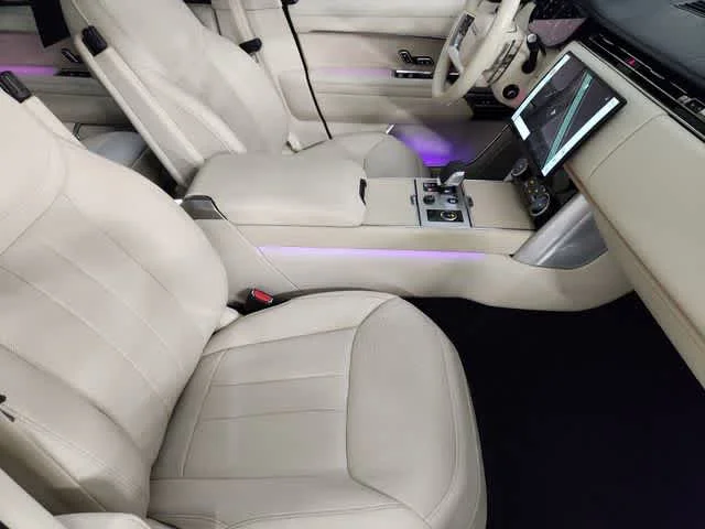 Used 2023 Belgravia Green Metallic Land Rover Autobiography image 3