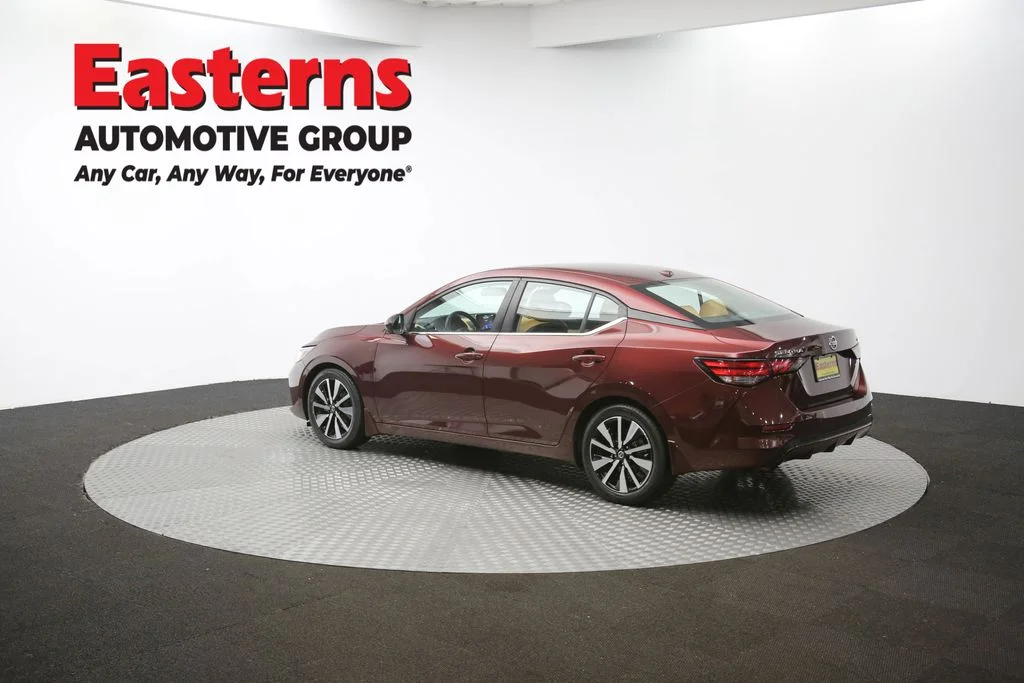 Used 2022 Red Nissan SV image 63