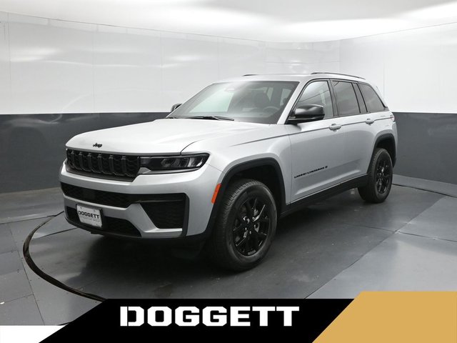 2026 Jeep Grand Cherokee Altitude