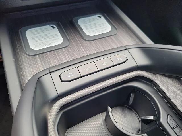 New 2027 Wolf Gray Kia X-LINE SX PRESTIGE image 27
