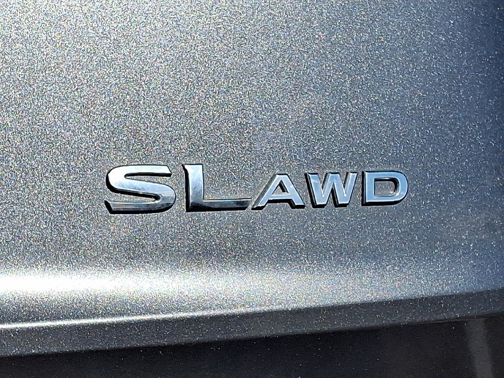 Used 2023 Gray Nissan SL image 10