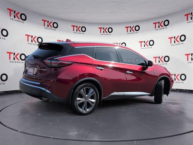 Used 2023 Scarlet Ember Tintcoat Nissan Platinum image 4