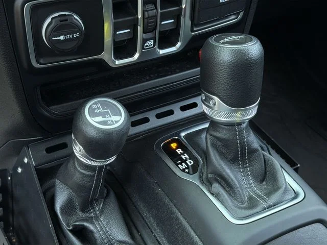Used 2024 Gray Jeep Nighthawk image 28