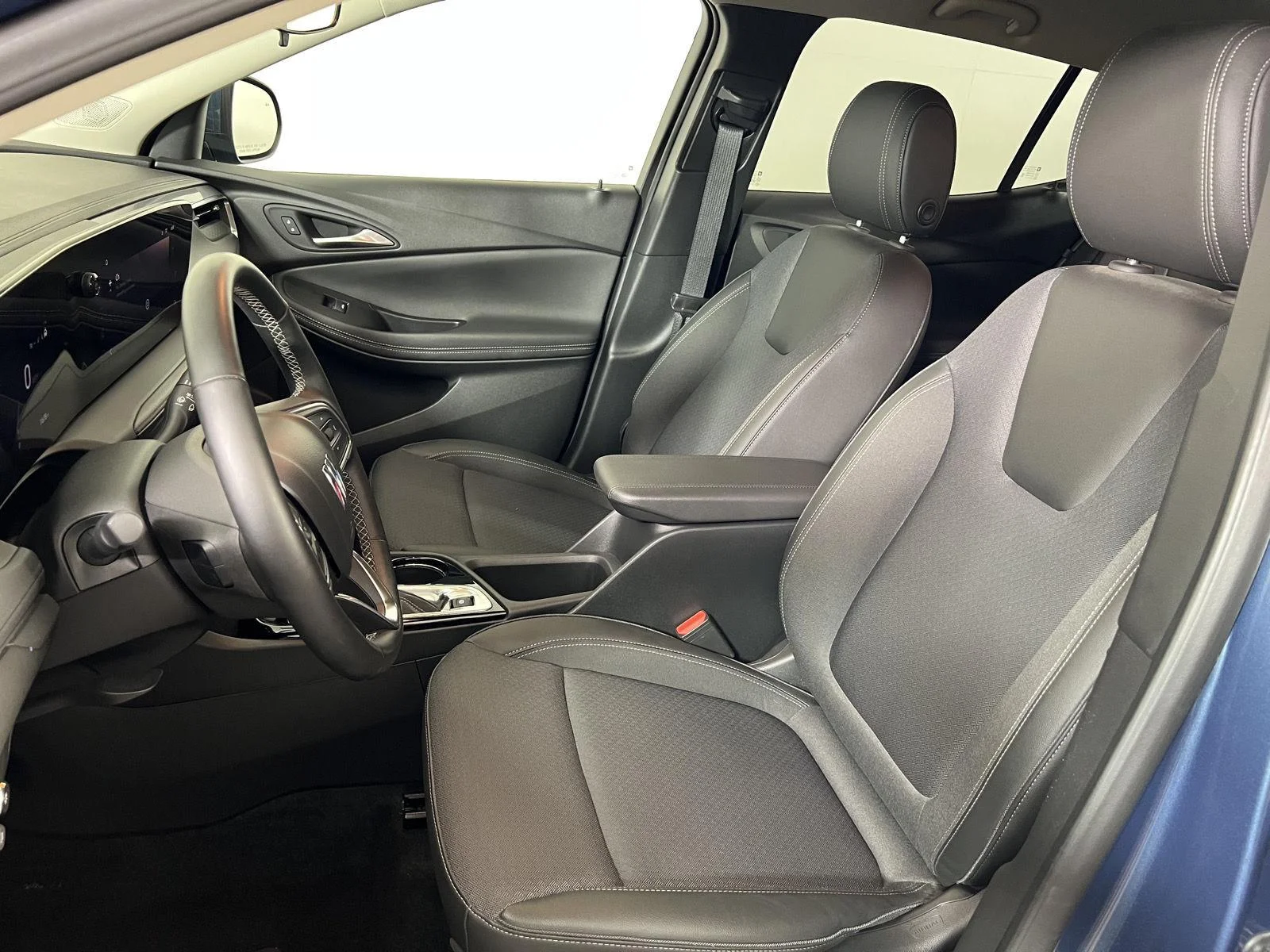 Used 2024 Ocean Blue Metallic Buick Preferred image 4