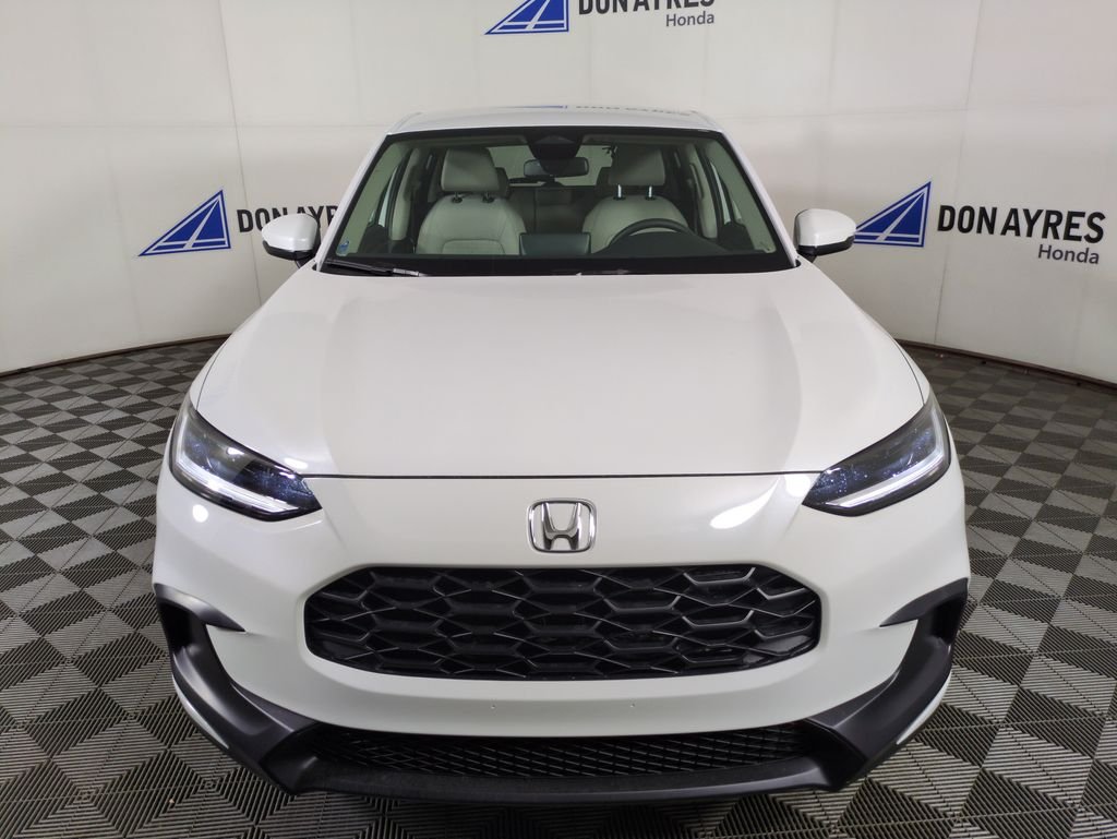 New 2027 Platinum White Pearl Honda LX image 8