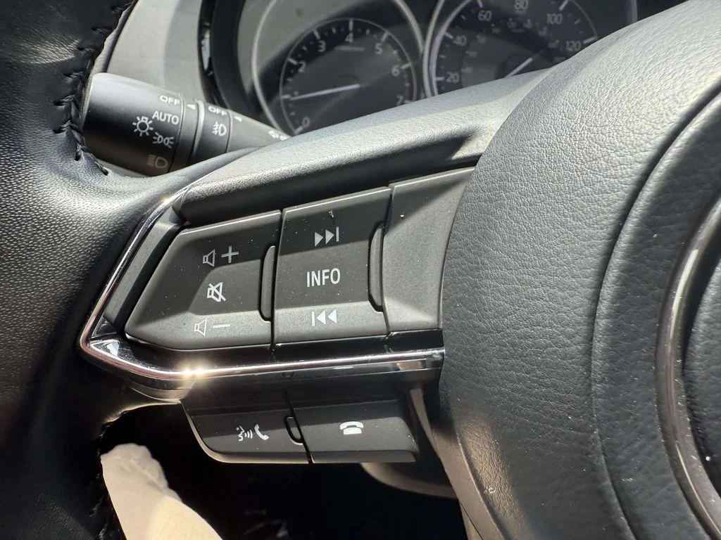 2023 Mazda CX-9 Touring - Photo 24