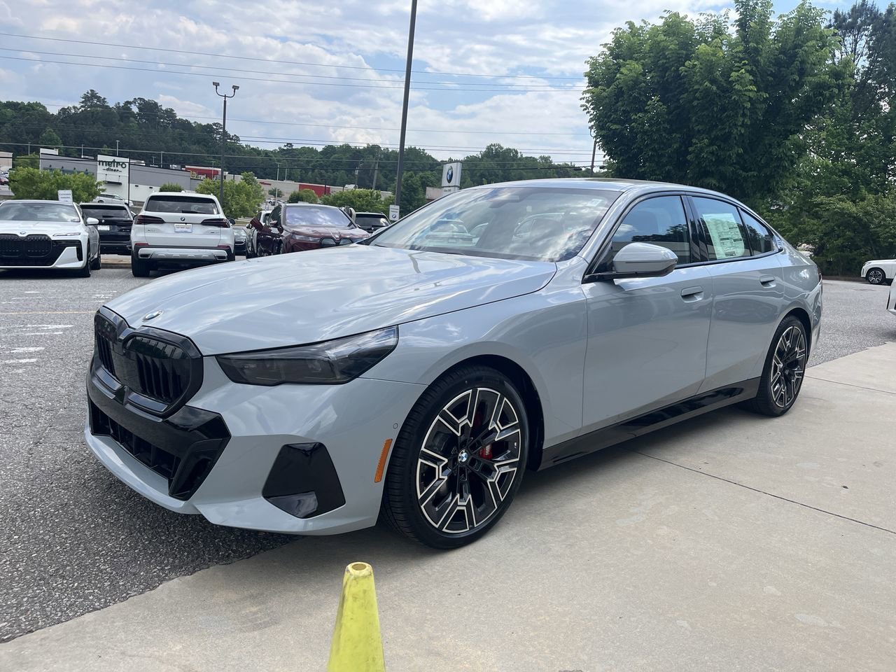 New 2026 Brooklyn Grey Metallic BMW 530i xDrive image 4