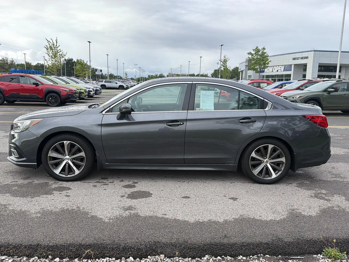 Used 2019 Magnetite Gray Metallic Subaru Limited image 7