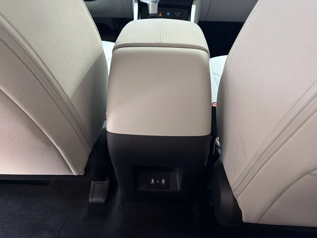 New 2026 Serenity White Pearl Hyundai SE image 23