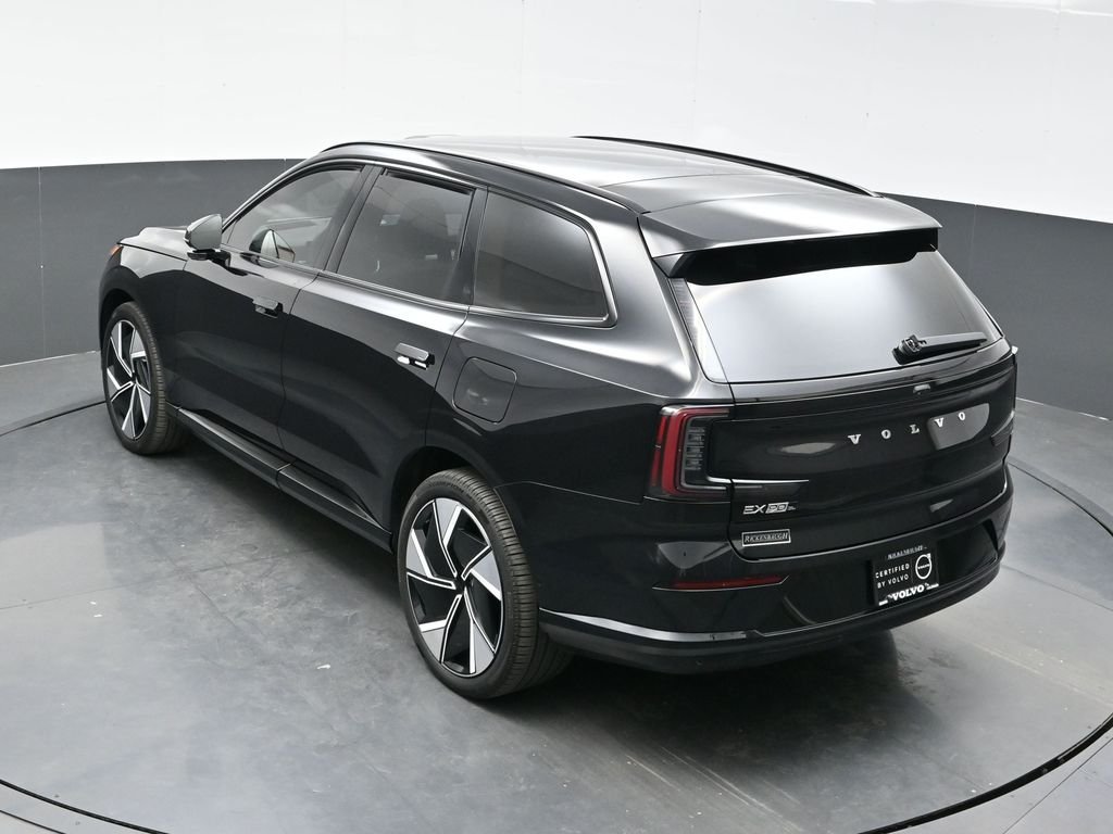 2025 Volvo EX90 Ultra - Photo 39