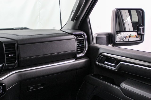 2026 Chevrolet Silverado 2500HD LTZ - Photo 23