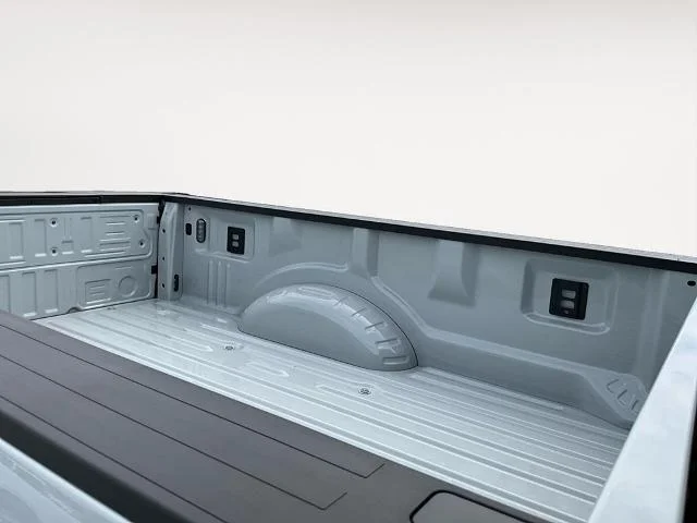 New 2026 Avalanche Ford F-350® Lariat® image 34
