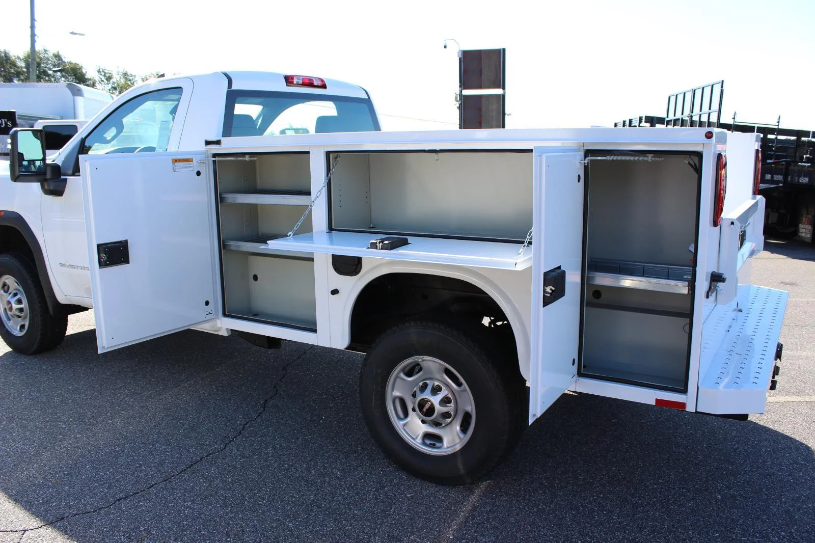 New 2024 Summit White GMC Pro image 14