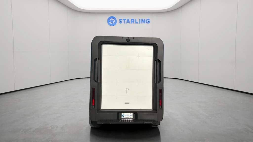 Used 2024 Oyster White BrightDrop EJY image 7