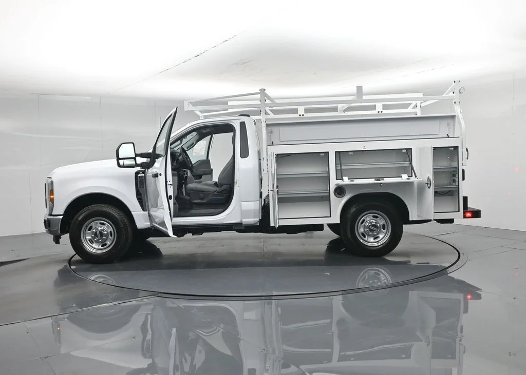New 2026 White Ford XL image 4
