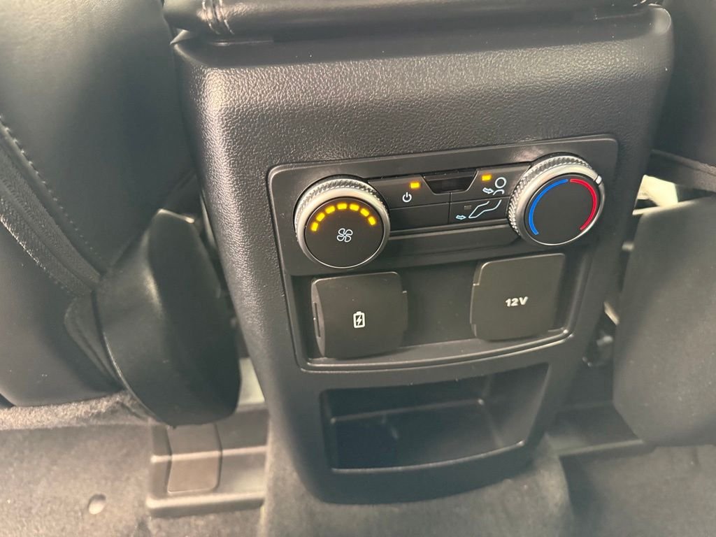 Used 2021 Blue Metallic Ford XLT image 23