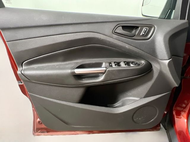 Used 2016 Orange Ford S image 28