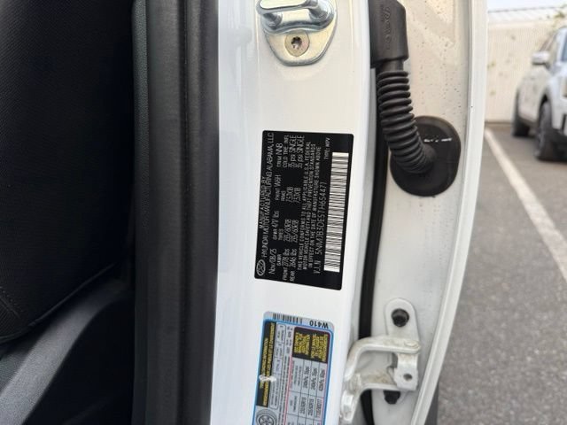 Used 2026 Serenity White Pearl Hyundai SEL image 21