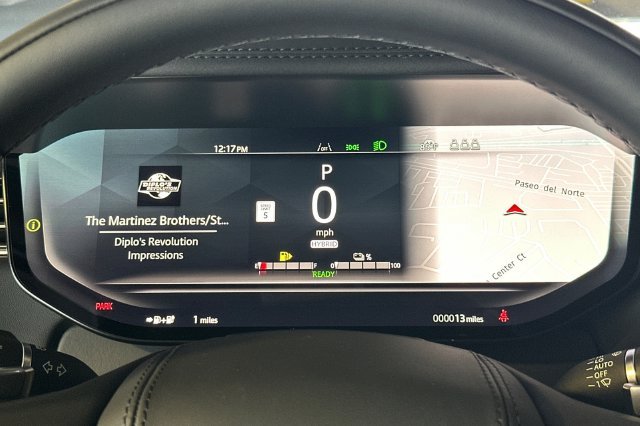 New 2026 Santorini Black Land Rover SE image 24