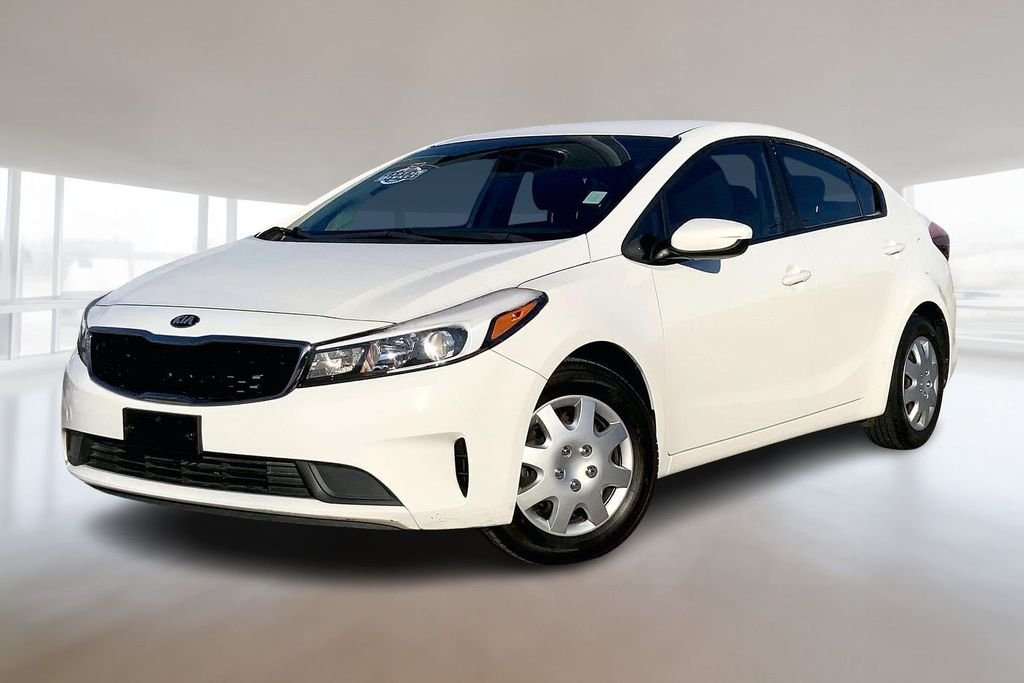 2018 Kia Forte LX's photo