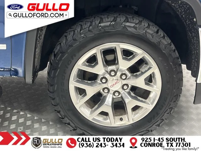 Used 2018 Stone Blue Metallic GMC SLT image 31