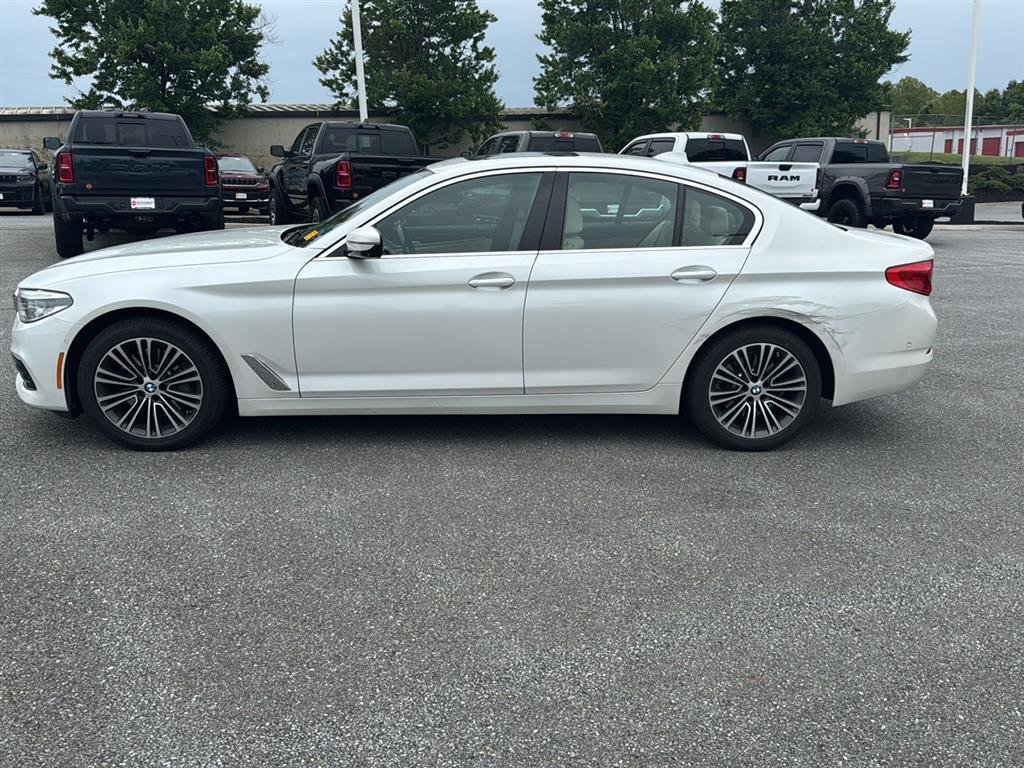 Used 2020 Mineral White Metallic BMW 530i xDrive image 3