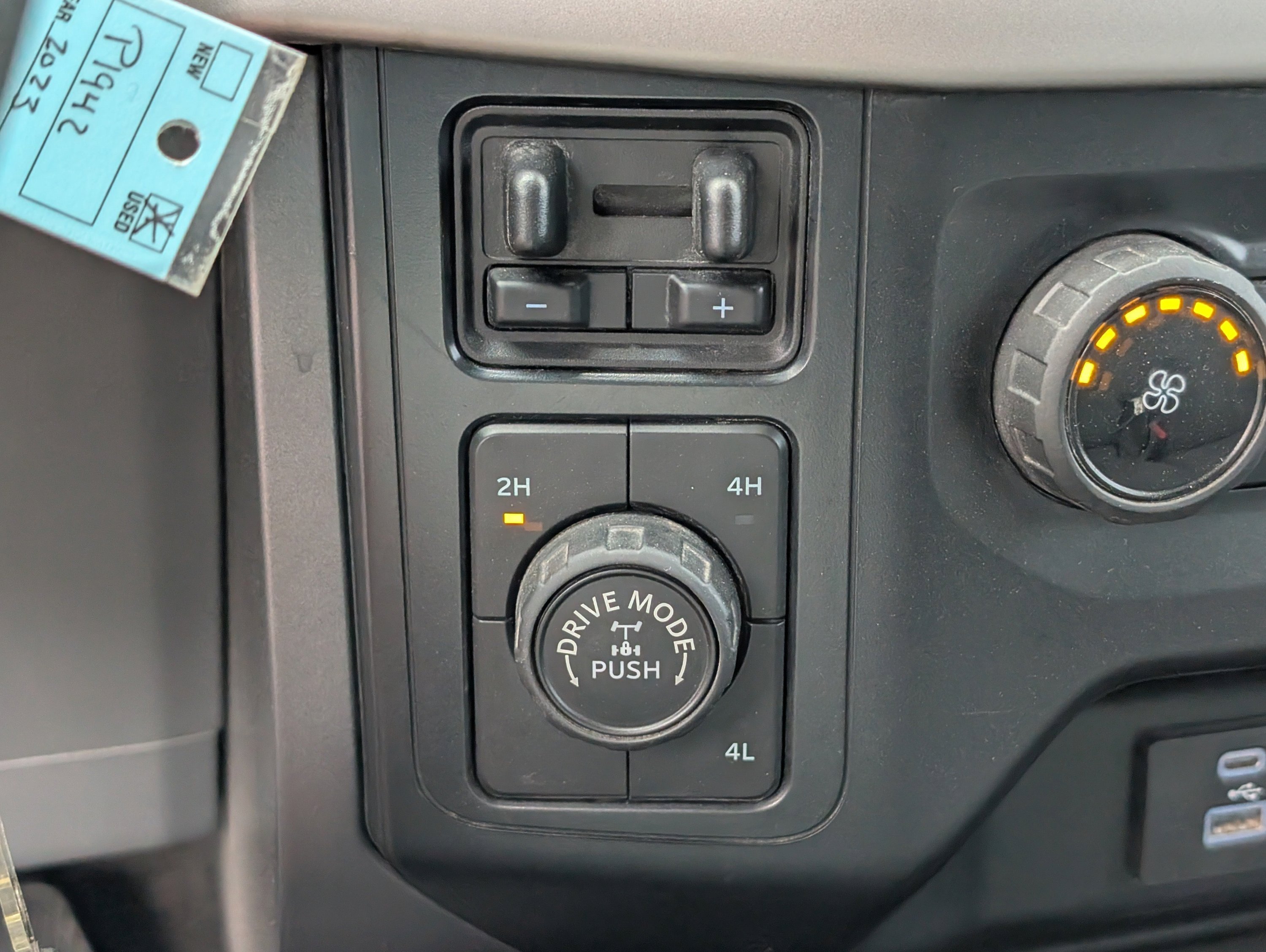 2023 Ford F-150 XLT - Photo 28